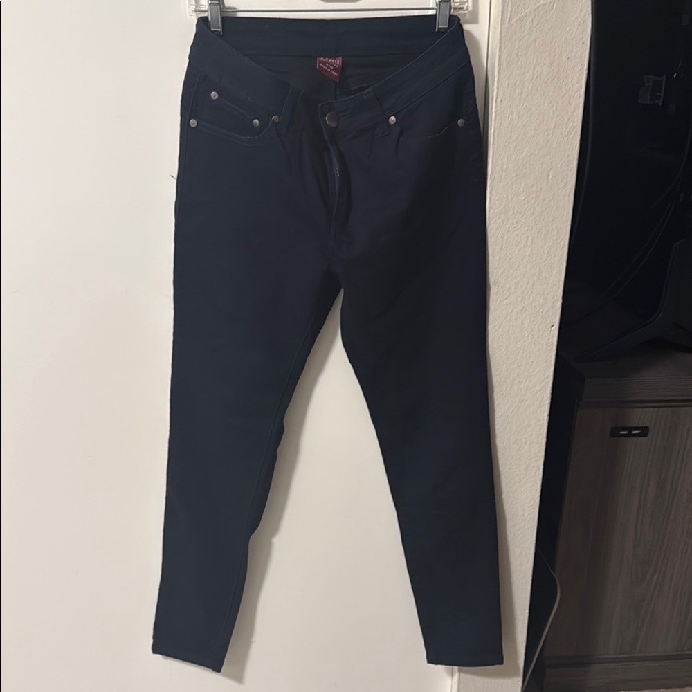 Stylish Dark Blue Skinny Jeans